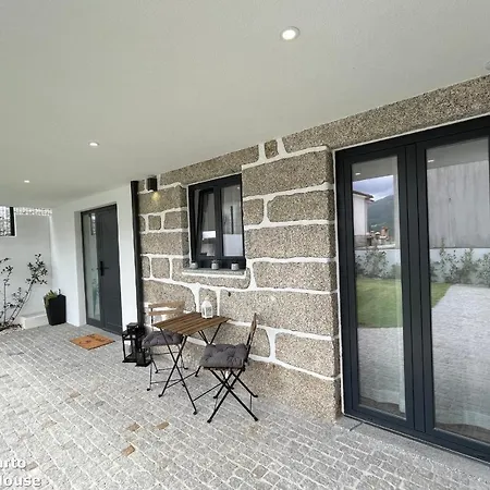 Akivillas Aveiro Color Villa